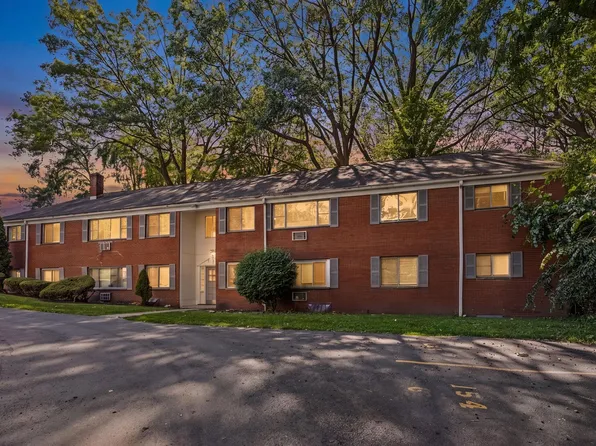 138-154 Woodhill Dr