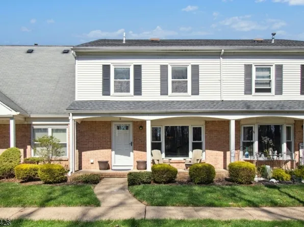 11 Maddaket Village, Scotch Plains Twp., NJ 07076