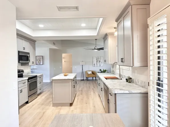 12839 W Blue Bonnet Dr, Sun City West, AZ 85375