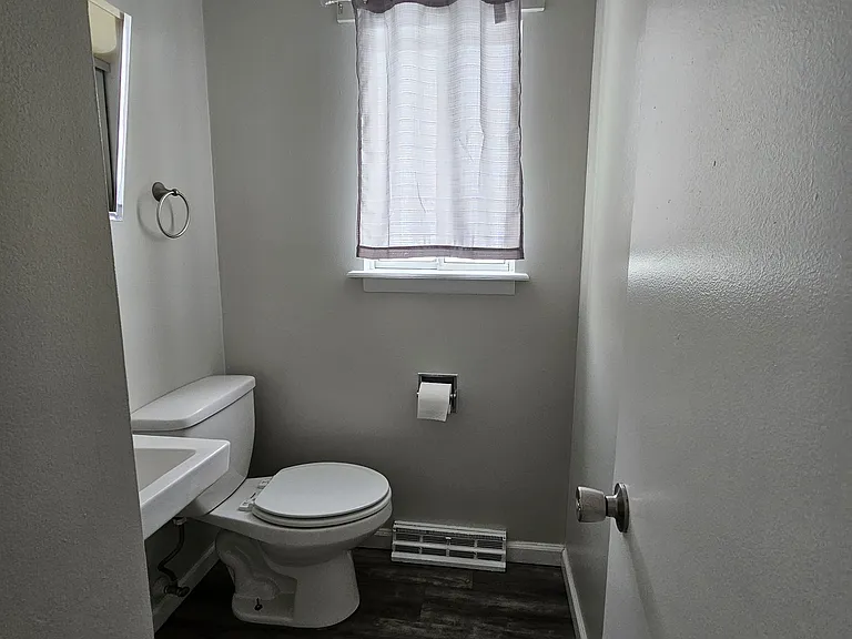 610 1/2 Sunflower Dr — Photo 12