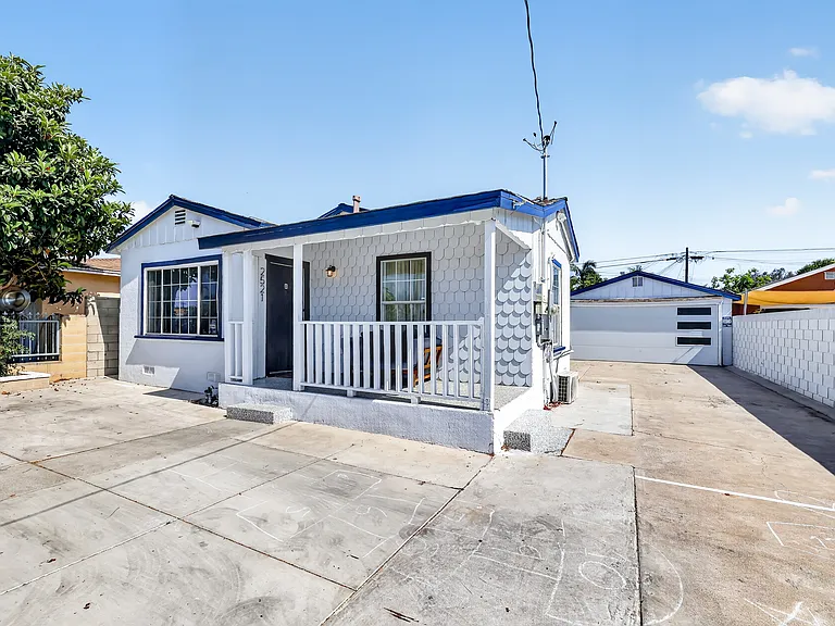 2521 W California St #A — Photo 34