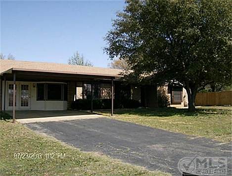 1st image of 804 Alan Dr