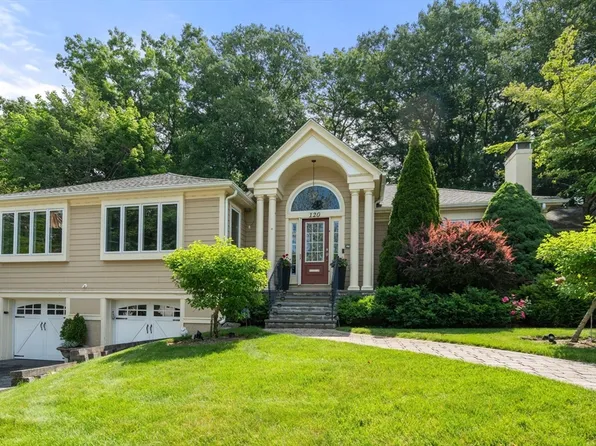 120 Cynthia Rd, Newton, MA 02459