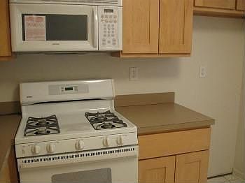 5th image of 57 Washington Blvd APT 110