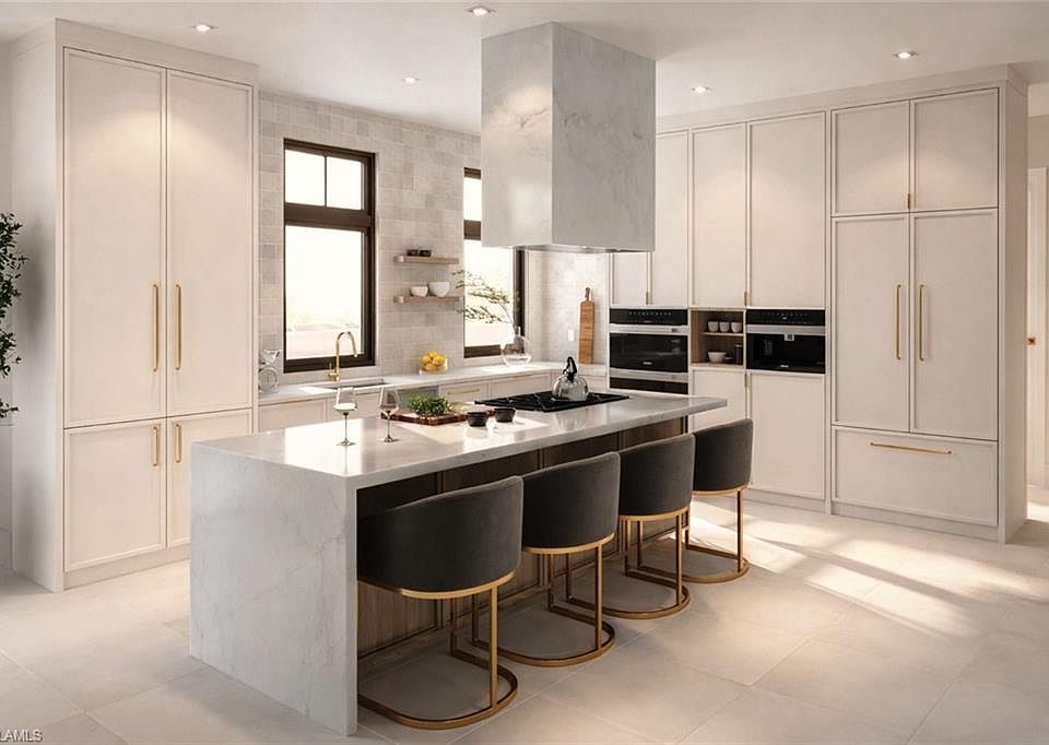 1st image of 180 9th ST S #203
