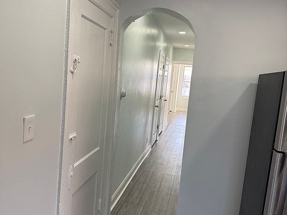 3rd image of 5719 N Park Avenue # Fl 3rd