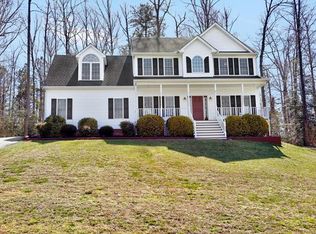 5237 Misty Spring Dr, Midlothian, VA 23112