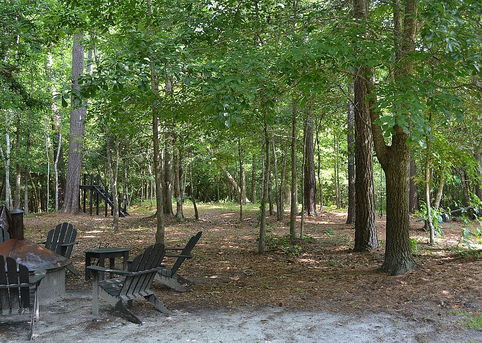 2nd image of 202 Turnstone Ct