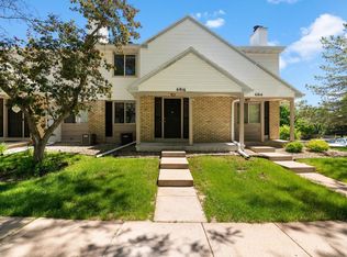 6816 Park Ridge Dr, Madison, WI 53719