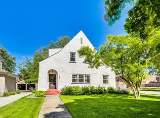 449 S Park Rd, La Grange, IL 60525