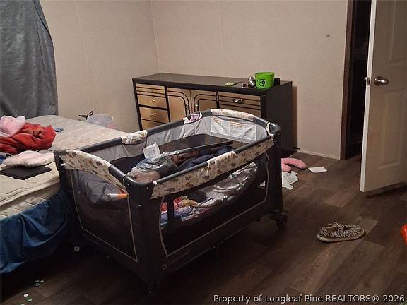 5th image of 19640 Horne Rd