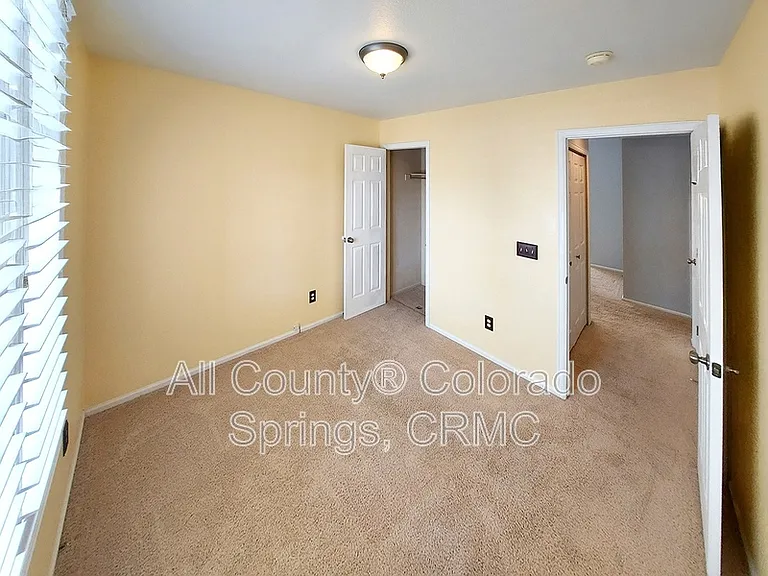 4182 Pioneer Creek Dr — Photo 13
