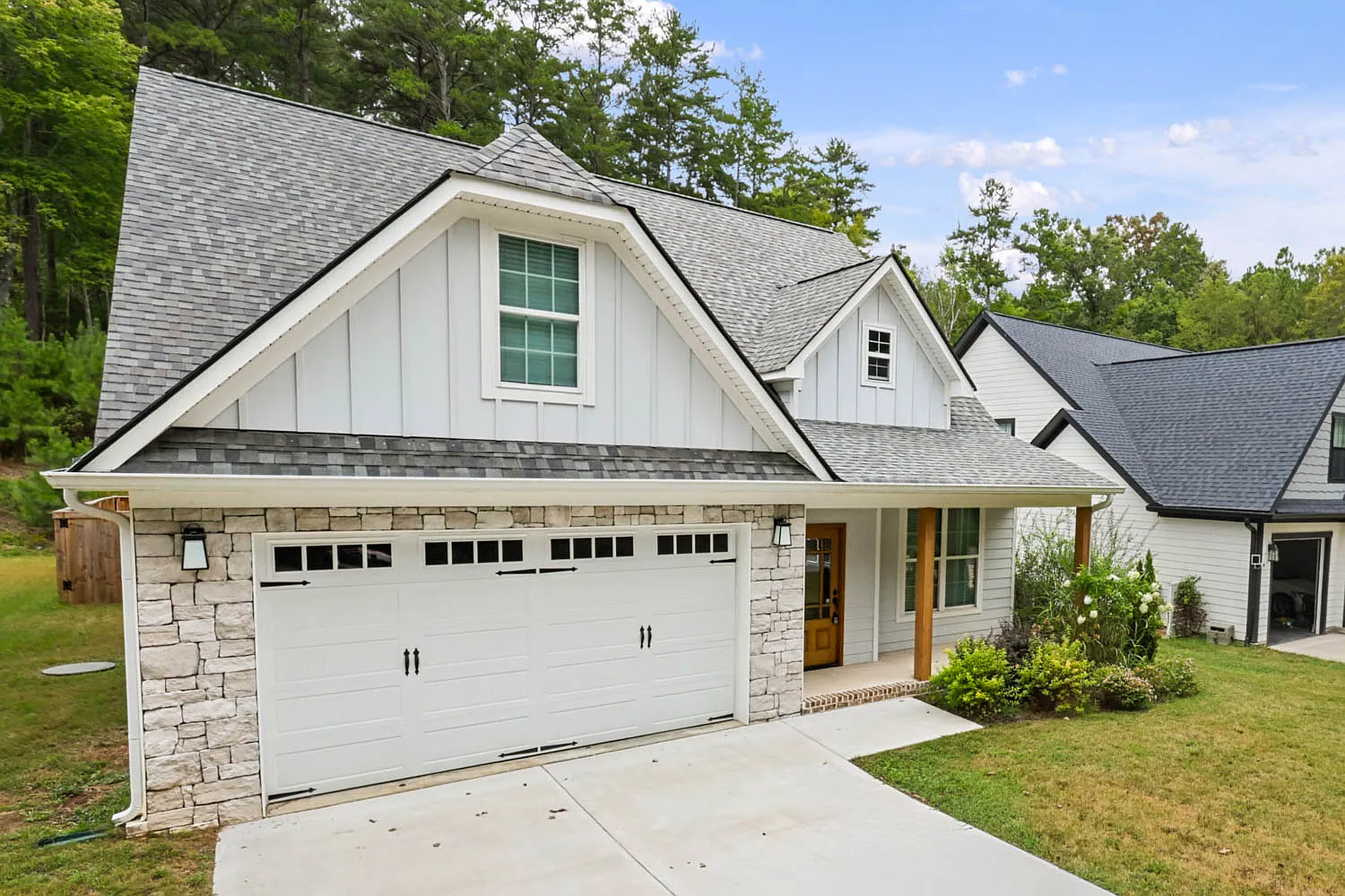 3 bed, 2.5 bath, 2150 sqft, $2,700 — Photo 3