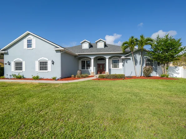 2575 S Courtenay Pkwy, Merritt Island, FL 32952