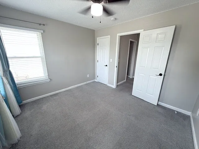 8 Melrose Ct — Photo 39