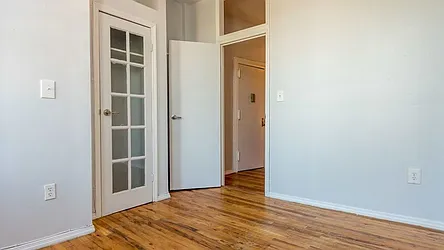 Rented by Rennit Inc.