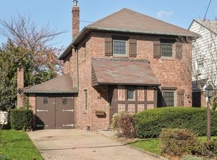 32 Windsor Rd, Clifton, NJ 07012