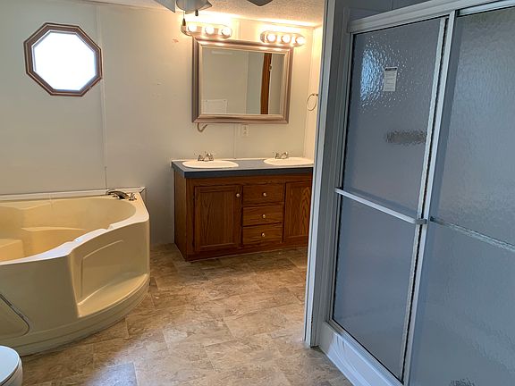 New shower, paint and sinks