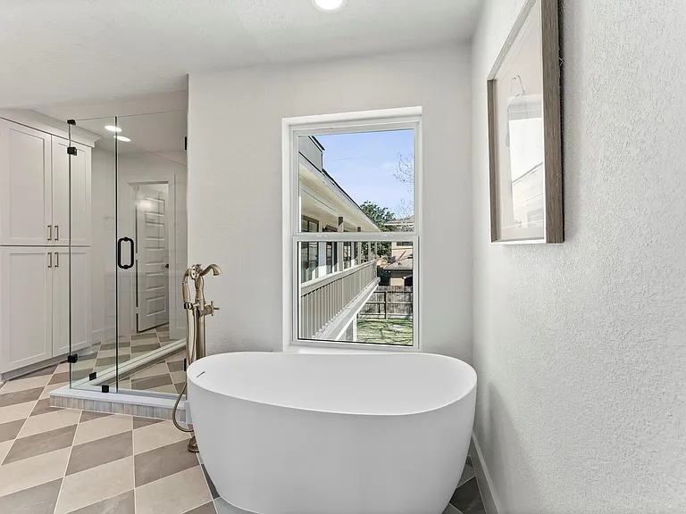 3725 Griggs Rd — Photo 15