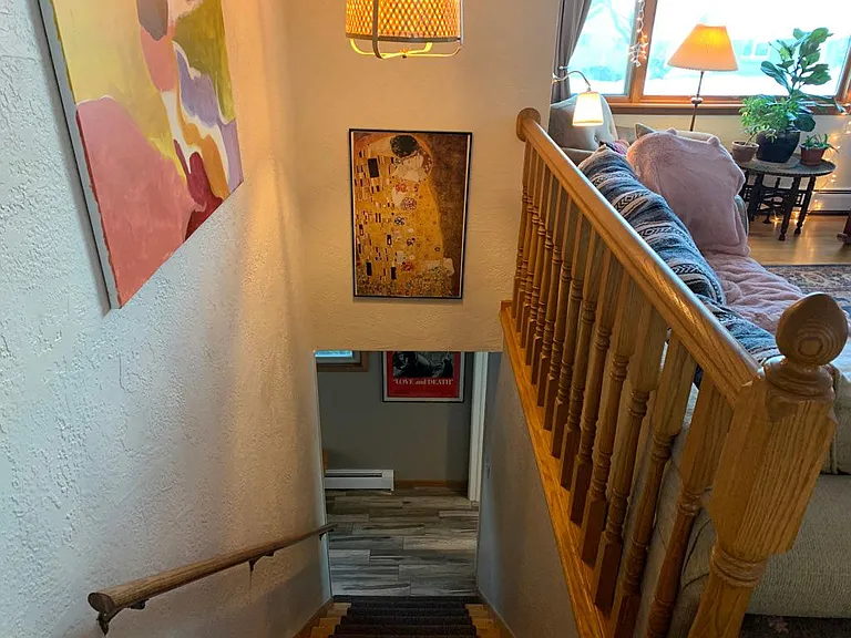 1726 Spruce Dr — Photo 3