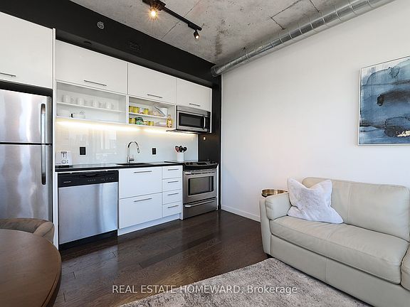 4th image of 51 Trolley Cres #603