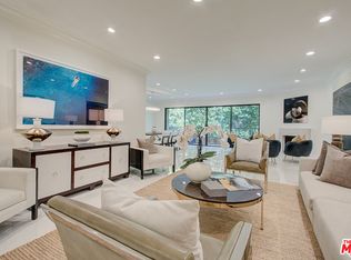 1124 N Kings Rd APT 201, West Hollywood, CA 90069