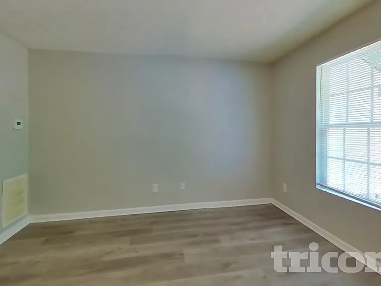 3512 Waldrop Trl — Photo 4