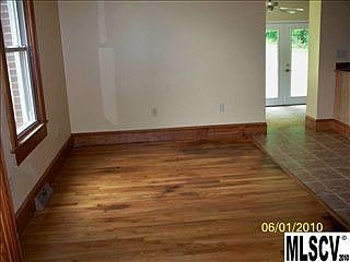 5th image of 2825 Burns Cir