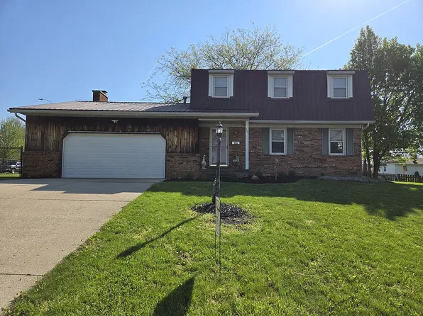 516 Hilltop Dr, Bellefontaine, OH 43311