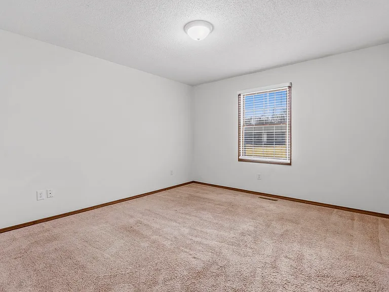 3205 S Kimbrough Ave #C — Photo 15