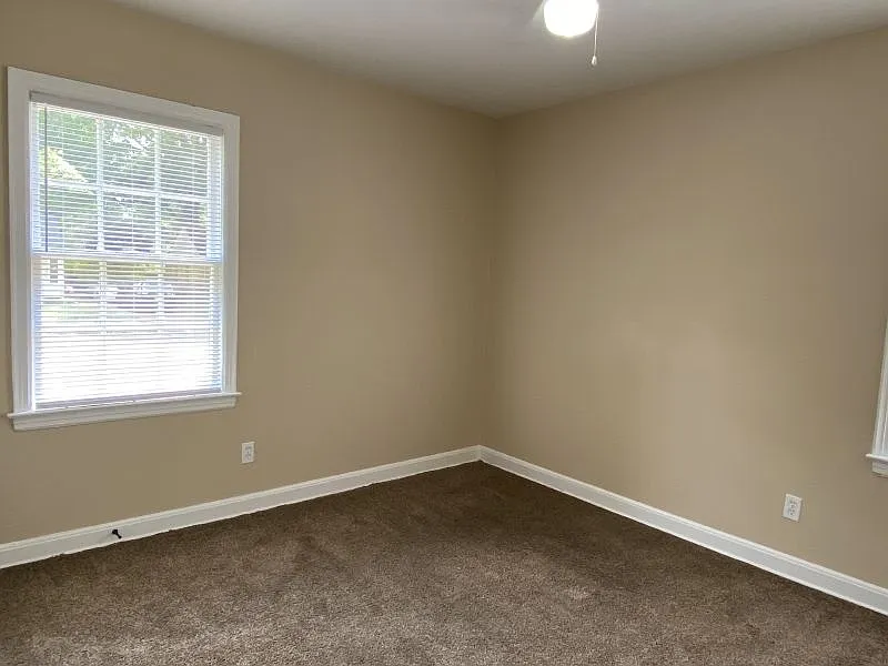 3482 Dunn Ave — Photo 3