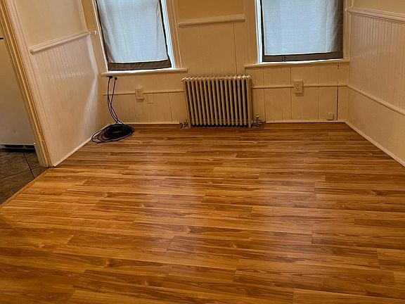 2nd image of 1 Pleasant Ave APT 4