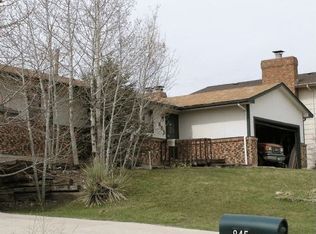 855 Vondelpark Dr, Colorado Springs, CO 80907