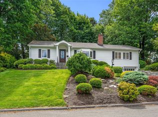 35 Mansfield Rd, White Plains, NY 10605