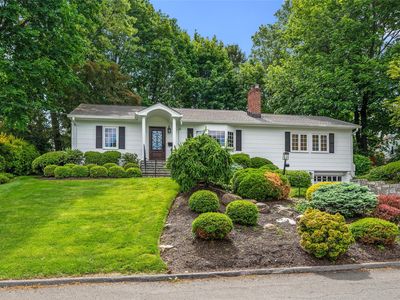 35 Mansfield Road, White Plains, NY, 10605