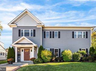 3209 Nottage Ln, Falls Church, VA 22042