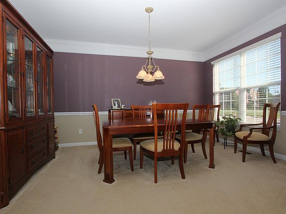 5th image of 6397 Mueller Lakes Ln