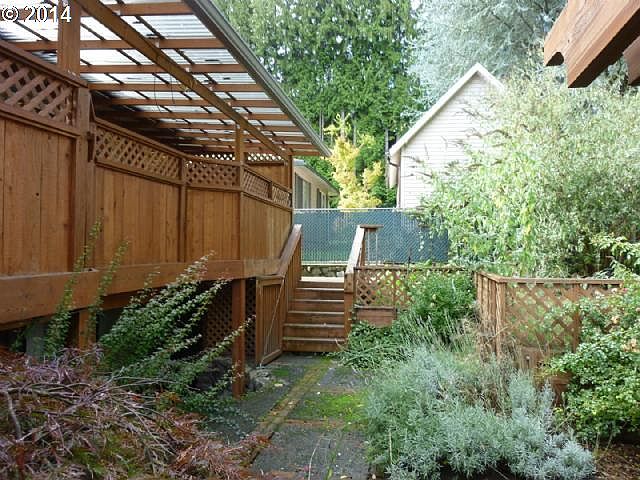 2nd image of 12725 SW Walnut St