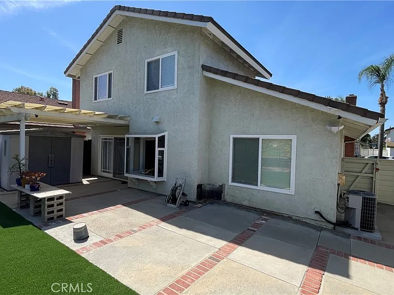 2085 Arbor Cir — Photo 54