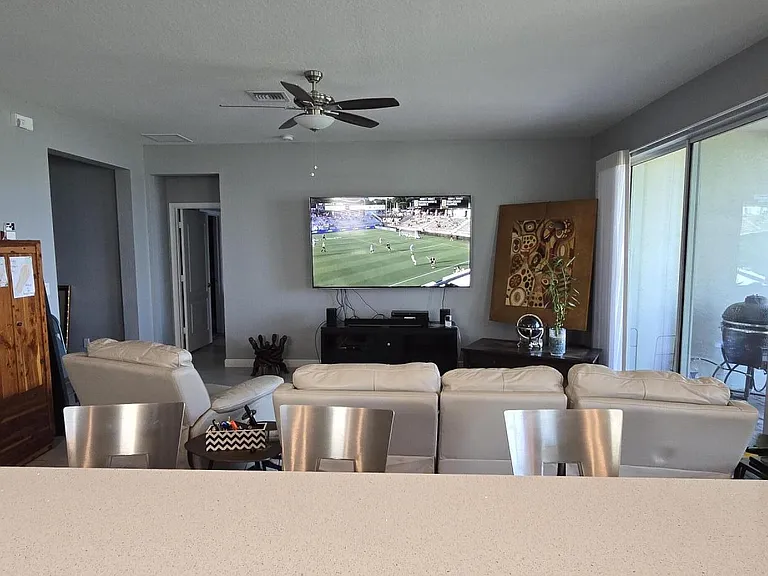 12737 NW Milestone Pl — Photo 9