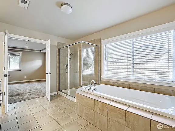 944 SW 108th St SW — Photo 10