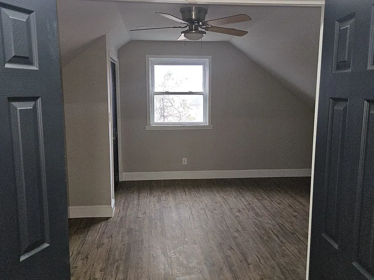 608 Homestead St #4 — Photo 20