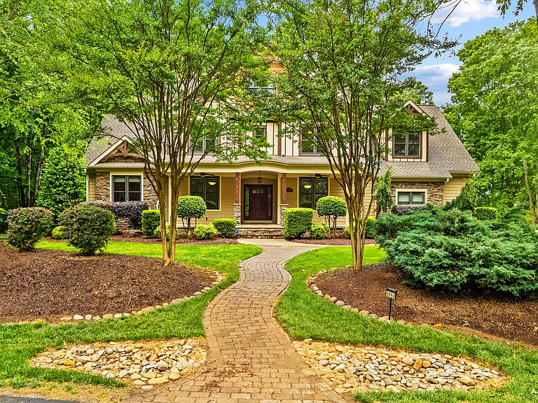 8994 Azalea Rd — Photo 2