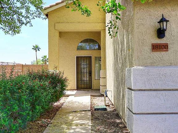3rd image of 18100 N CATHERINE Drive