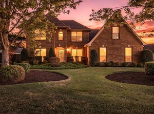 3446 Wolf Spring Ln, Memphis, TN 38133
