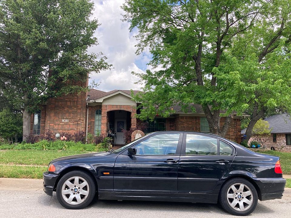 1st image of 1401 Medford Dr