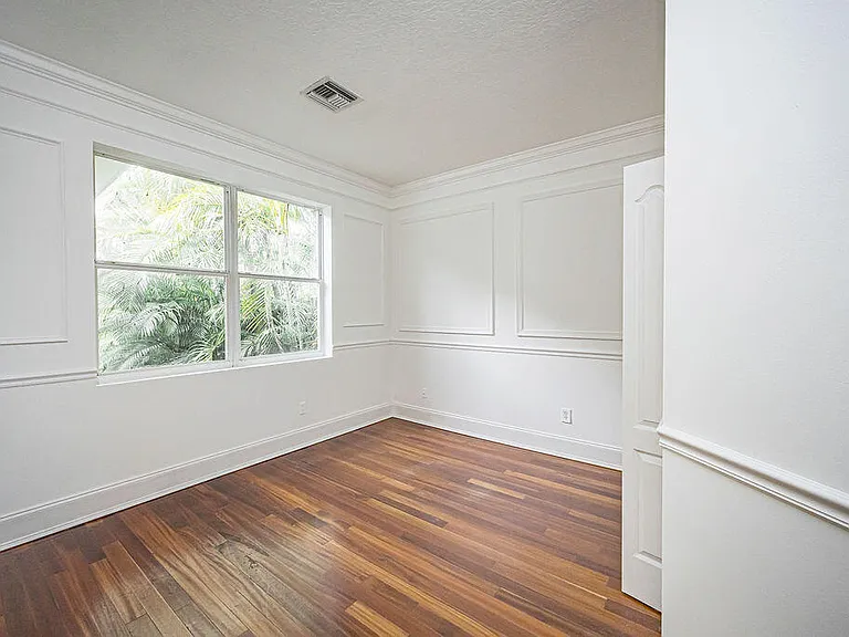 10704 Oak Bend Way #10704 — Photo 34