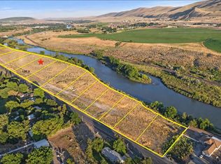 16457 W Old Inland Empire Hwy, Benton City, WA 99320