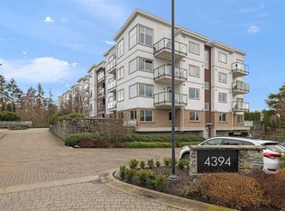 Centennial Walk, Saanich, BC V8Z 0B9