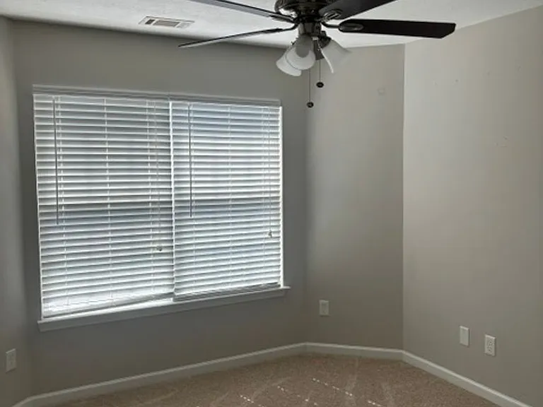 5036 Reynolds Way — Photo 12